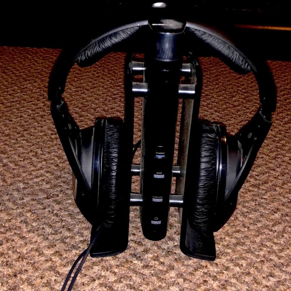 Sennheiser HDR 170 Over-Ear Studio Headphones